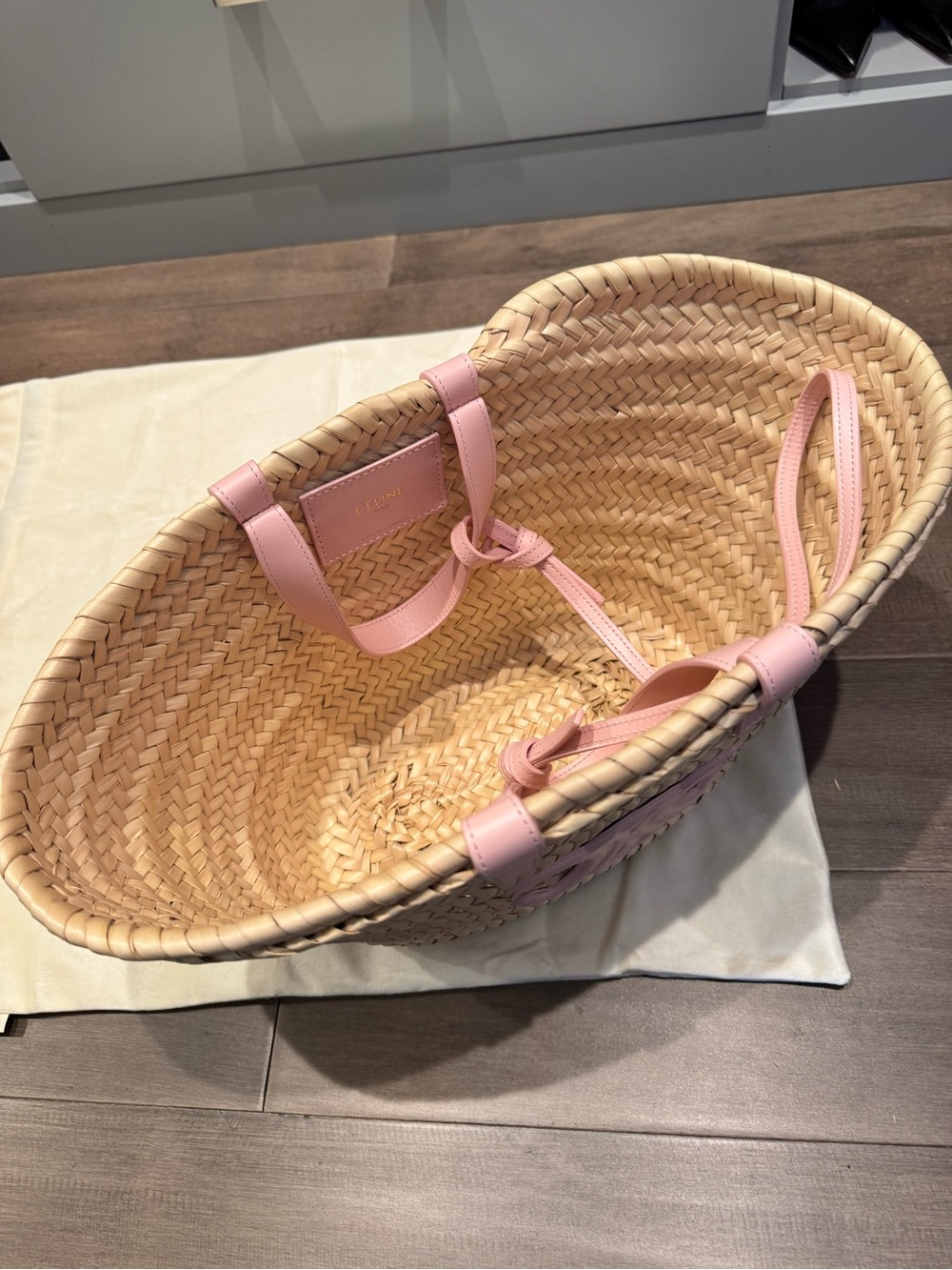 Celine Natural Straw Tote with Pink Leather Trim - Picture 4 of 8